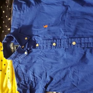Boys size 4 shirt